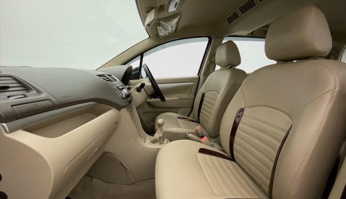 2016 Maruti Ertiga VDI SHVS, Diesel, Manual, 51,952 km, Right Side Front Door Cabin