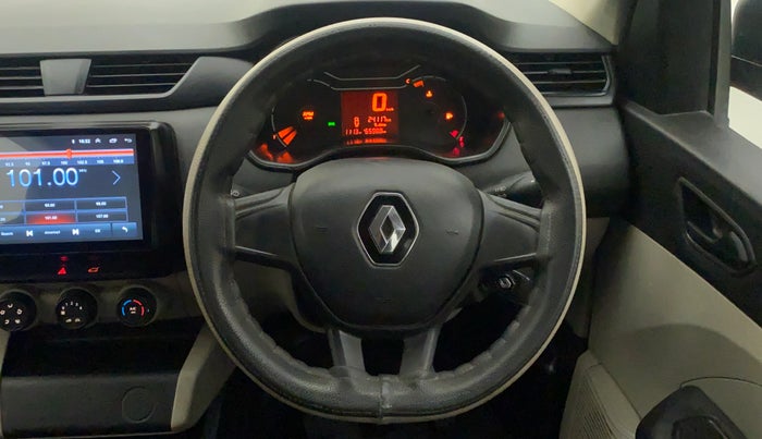 2020 Renault TRIBER RXE MT, Petrol, Manual, 24,187 km, Steering Wheel Close Up