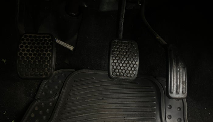 2015 Maruti Alto 800 LXI CNG, CNG, Manual, 16,802 km, Pedals
