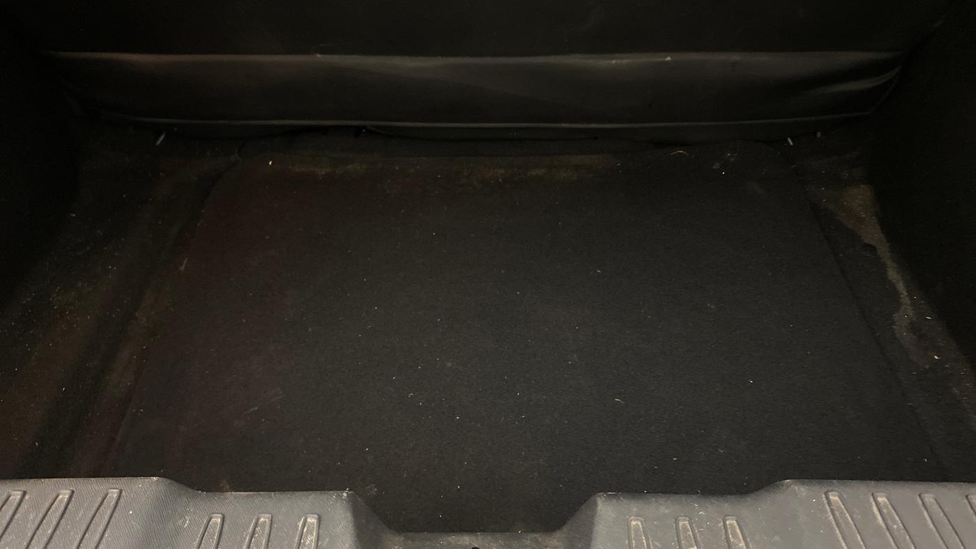 2023 Tata ALTROZ XZ + SUNROOF, Petrol, Manual, 31,000 km, Boot Inside