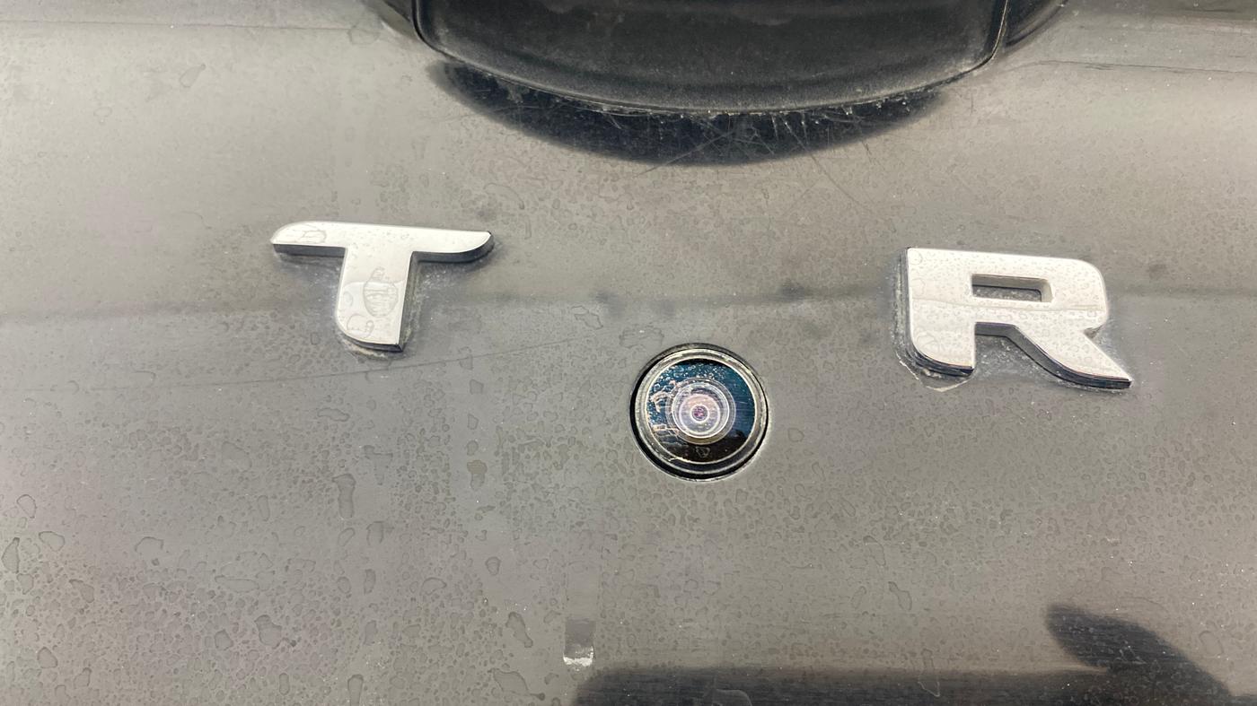 2023 Tata ALTROZ XZ + SUNROOF, Petrol, Manual, 31,000 km, Parking Camera