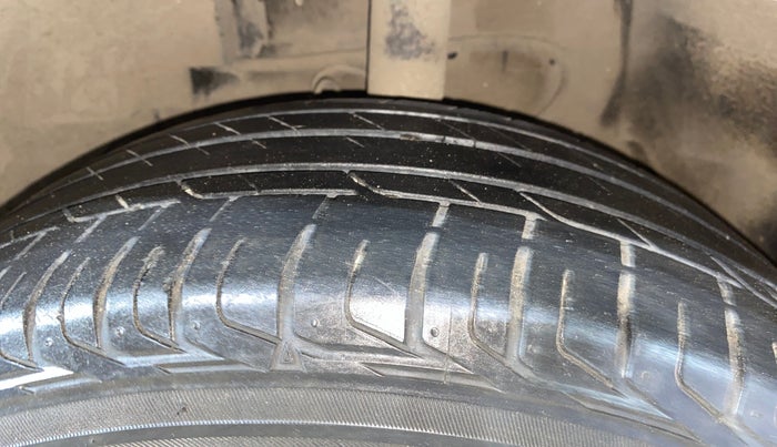 2023 Tata NEXON XZ PLUS PETROL, Petrol, Manual, 32,844 km, Left Front Tyre Tread