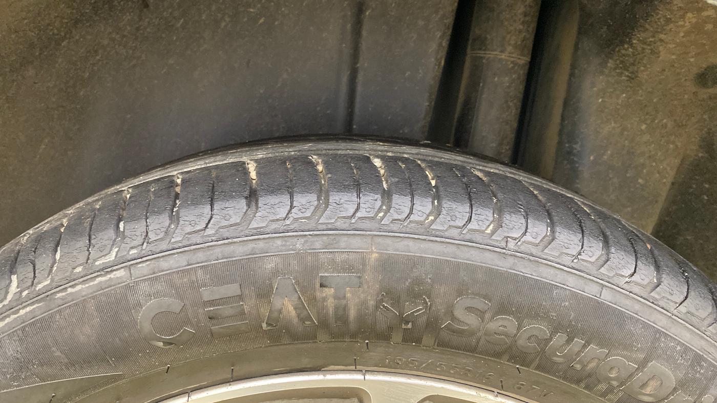 2019 Maruti Ciaz ALPHA DIESEL 1.5, Diesel, Manual, 1,06,321 km, Left Rear Tyre Tread