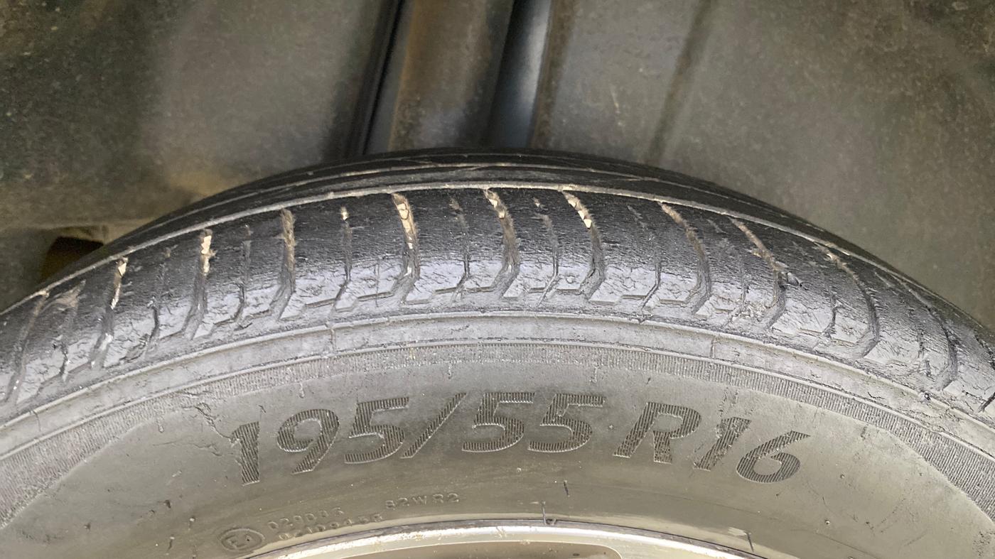 2019 Maruti Ciaz ALPHA DIESEL 1.5, Diesel, Manual, 1,06,321 km, Right Rear Tyre Tread