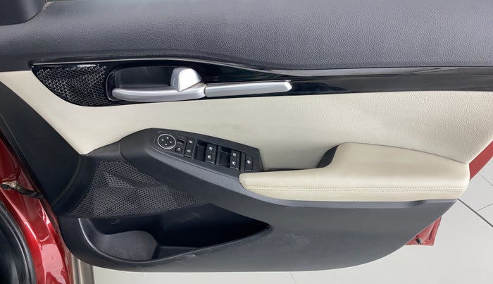 2020 KIA SELTOS HTX+ AT PETROL, Petrol, Automatic, 33,638 km, Driver Side Door Panels Control