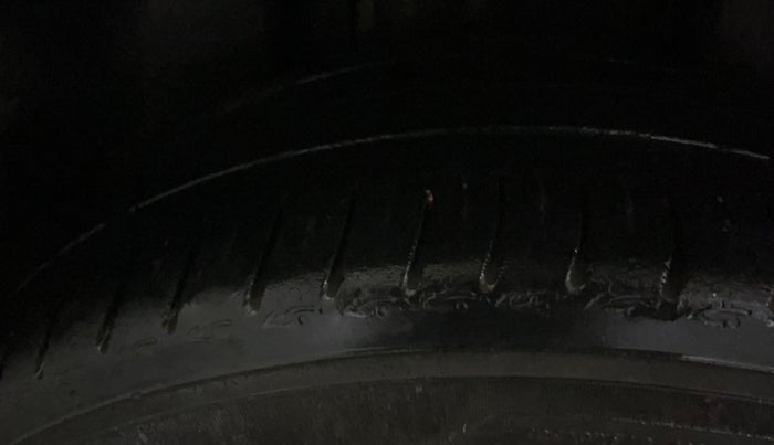 2024 Volkswagen VIRTUS HIGHLINE TSI 1.0 MT, Petrol, Manual, 55,152 km, Right Rear Tyre Tread