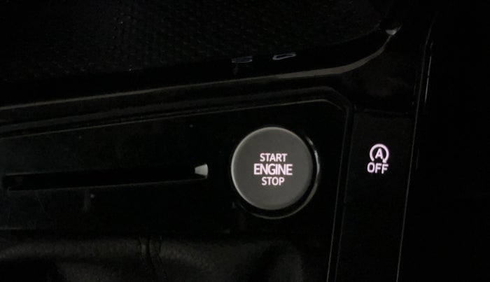 2024 Volkswagen VIRTUS HIGHLINE TSI 1.0 MT, Petrol, Manual, 55,152 km, Keyless Start/ Stop Button