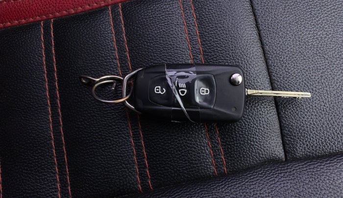 2022 Tata Tiago XT PETROL, Petrol, Manual, 77,087 km, Key Close Up