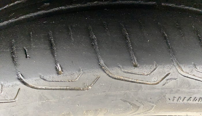 2022 Tata Tiago XT PETROL, Petrol, Manual, 77,087 km, Left Front Tyre Tread