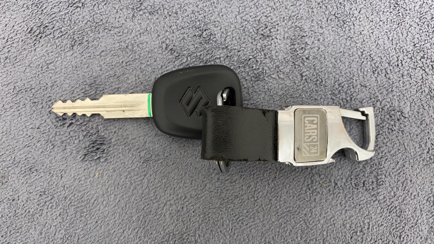 2019 Maruti Alto K10 LXI CNG, CNG, Manual, 66,411 km, Key Close Up