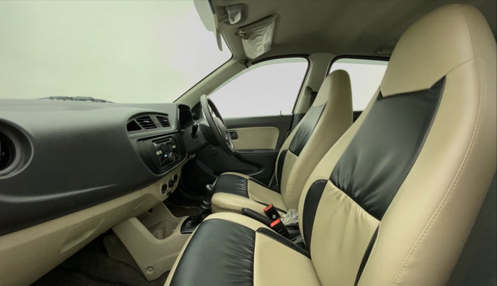 2019 Maruti Alto K10 LXI CNG, CNG, Manual, 66,411 km, Right Side Front Door Cabin