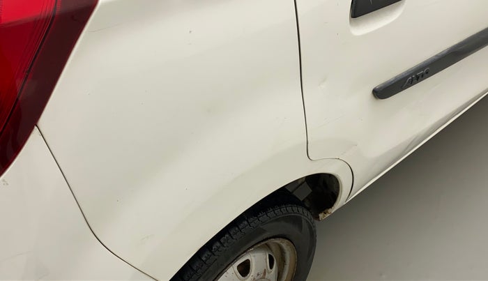 2019 Maruti Alto K10 LXI CNG, CNG, Manual, 66,411 km, Right quarter panel - Minor scratches