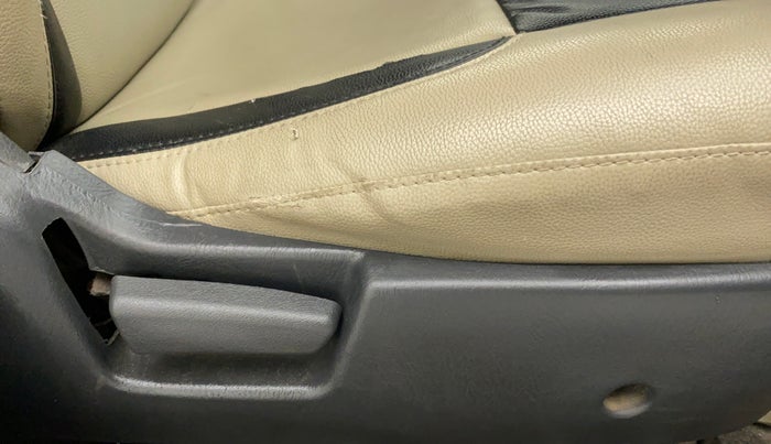 2019 Maruti Alto K10 LXI CNG, CNG, Manual, 66,411 km, Driver Side Adjustment Panel