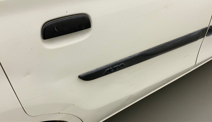 2019 Maruti Alto K10 LXI CNG, CNG, Manual, 66,411 km, Right rear door - Slightly dented