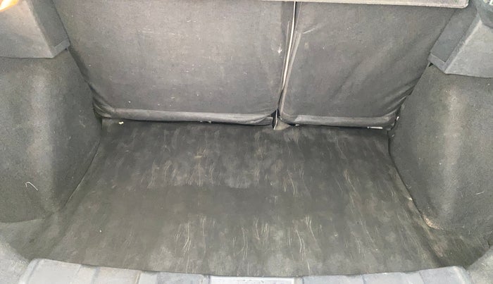 2020 Tata NEXON XZA PLUS SUNROOF PETROL, Petrol, Automatic, 31,093 km, Boot Inside