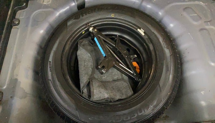 2019 Hyundai VENUE SX 1.0 TURBO, Petrol, Manual, 51,865 km, Spare Tyre