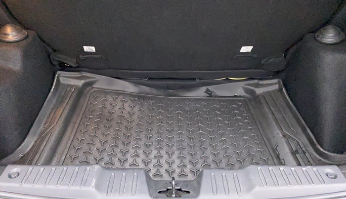 2022 Tata ALTROZ XZA PLUS, Petrol, Automatic, 12,156 km, Boot Inside
