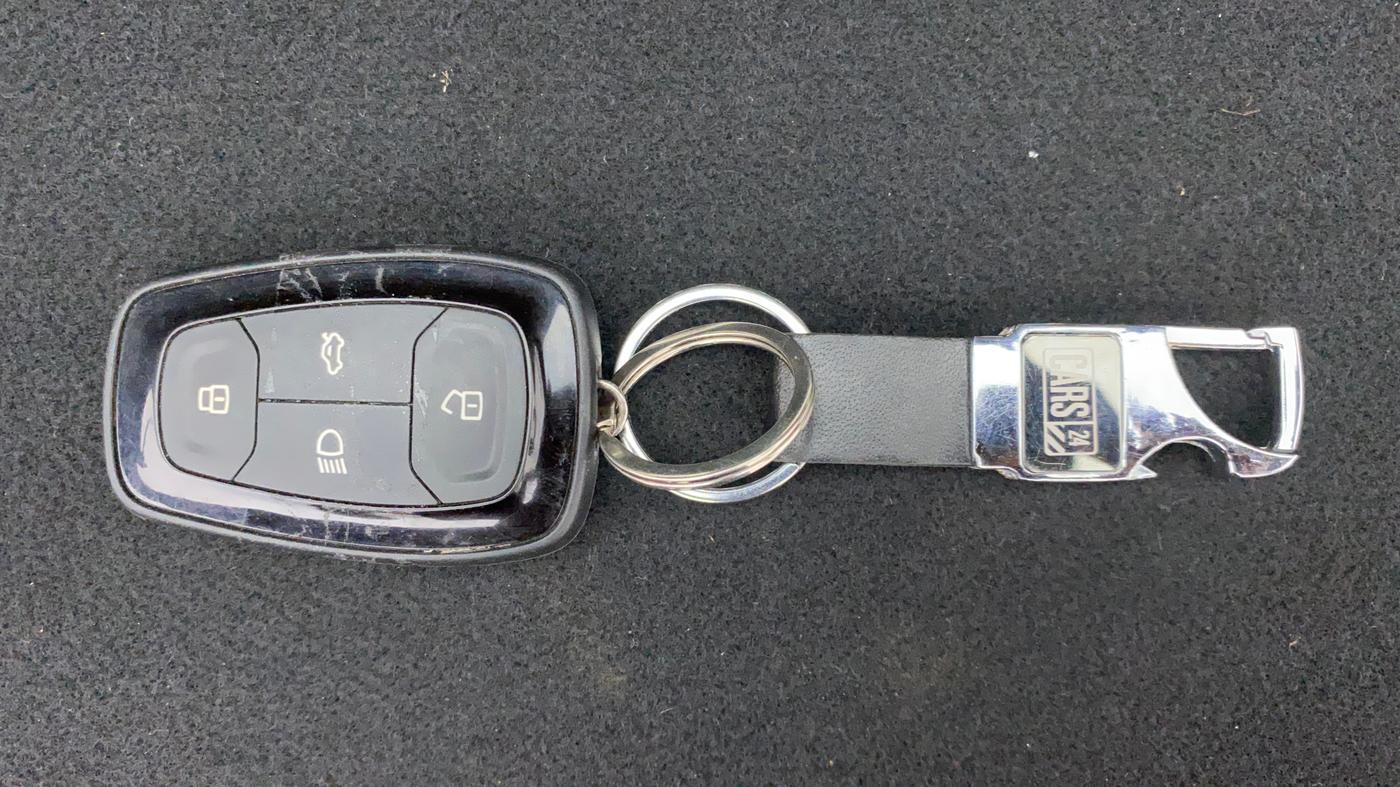 2022 Tata ALTROZ XZA PLUS, Petrol, Automatic, 12,156 km, Key Close Up