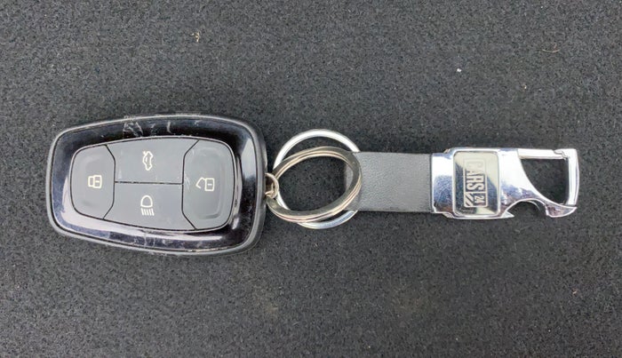 2022 Tata ALTROZ XZA PLUS, Petrol, Automatic, 12,156 km, Key Close Up