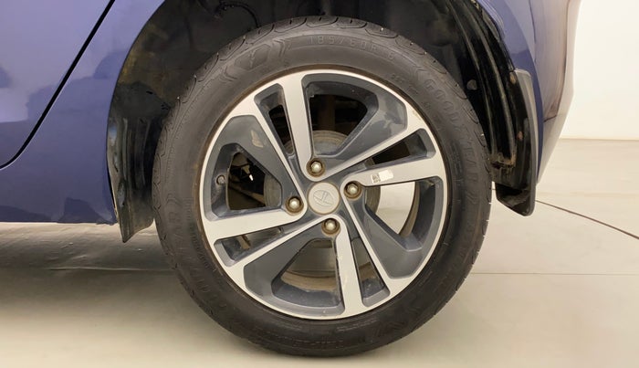 2022 Tata ALTROZ XZA PLUS, Petrol, Automatic, 12,156 km, Left Rear Wheel