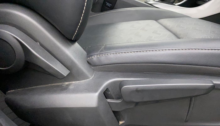 2022 Tata ALTROZ XZA PLUS, Petrol, Automatic, 12,156 km, Driver Side Adjustment Panel