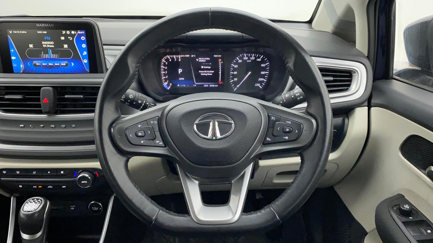 2022 Tata ALTROZ XZA PLUS, Petrol, Automatic, 12,156 km, Steering Wheel Close Up