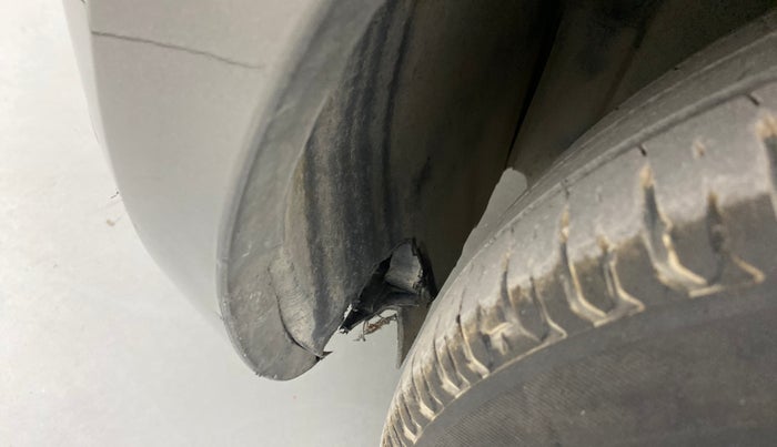 2018 Maruti Dzire VXI AMT, Petrol, Automatic, 39,461 km, Left fender - Lining loose