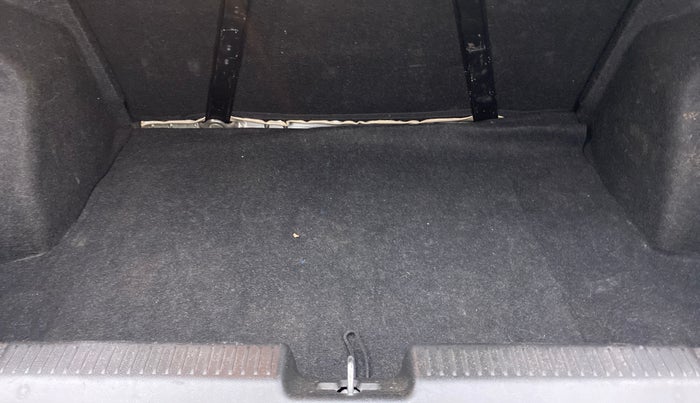 2018 Maruti Dzire VXI AMT, Petrol, Automatic, 39,461 km, Boot Inside