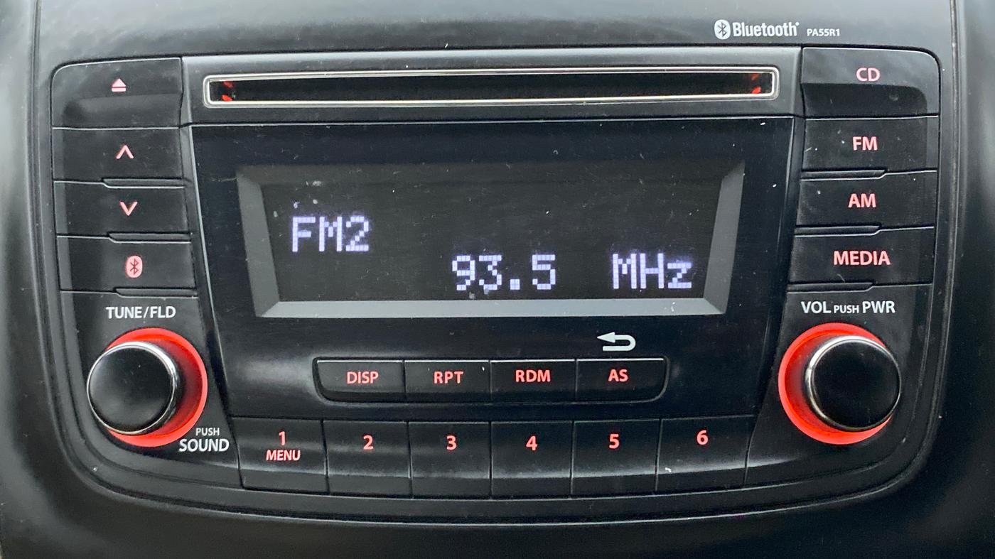 2018 Maruti Dzire VXI AMT, Petrol, Automatic, 39,461 km, Infotainment System