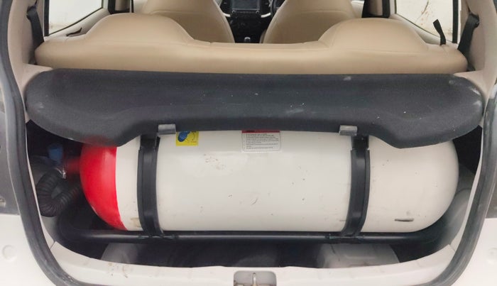 2019 Hyundai NEW SANTRO SPORTZ CNG, CNG, Manual, 80,557 km, Boot Inside