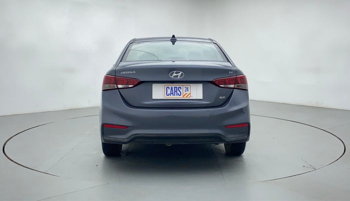 2017 Hyundai Verna 1.6 SX VTVT AT (O), Petrol, Automatic, 29,635 km, Back/Rear View