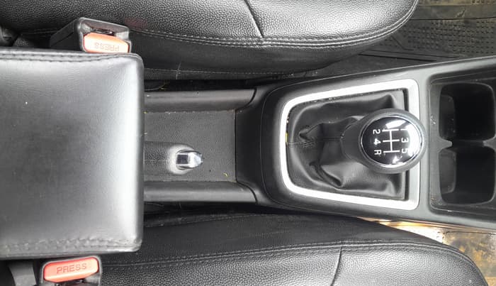 2018 Maruti Swift ZXI, Petrol, Manual, 58,089 km, Gear Lever