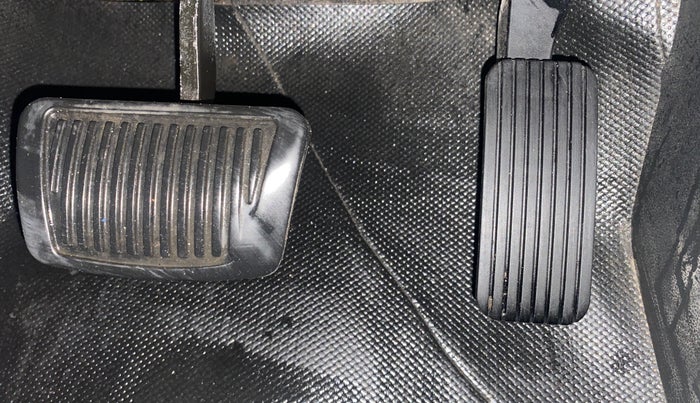 2018 Hyundai Verna 1.6 CRDI SX + AT, Diesel, Automatic, 1,24,498 km, Pedals