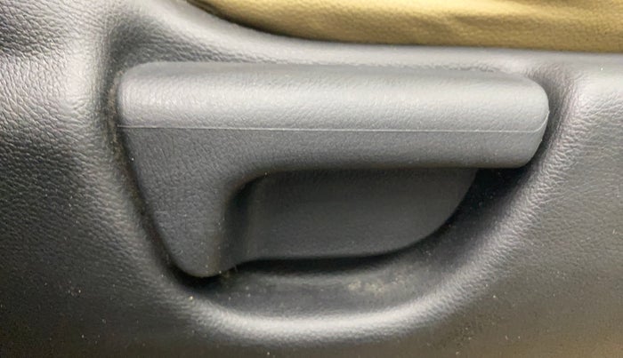 2019 Honda City 1.5L I-VTEC ZX, Petrol, Manual, 50,981 km, Driver Side Adjustment Panel