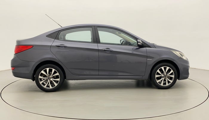 2014 Hyundai Verna FLUIDIC 1.6 VTVT SX, Petrol, Manual, 69,505 km, Right Side View