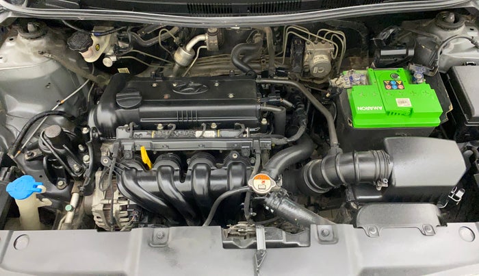 2014 Hyundai Verna FLUIDIC 1.6 VTVT SX, Petrol, Manual, 69,505 km, Open Bonet