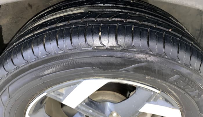 2019 Hyundai VENUE SX PLUS 1.0 TURBO DCT, Petrol, Automatic, 48,572 km, Right Front Tyre Tread
