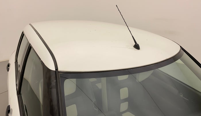 2011 Maruti Swift VXI, Petrol, Manual, 1,32,749 km, Roof