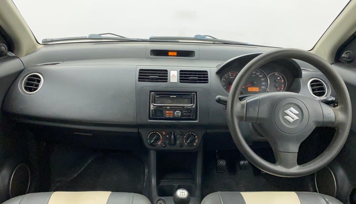 2011 Maruti Swift VXI, Petrol, Manual, 1,32,749 km, Dashboard