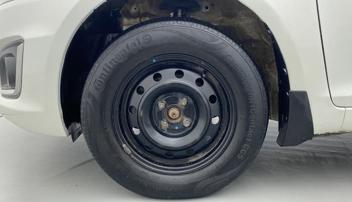 2015 Maruti Swift VDI ABS, Diesel, Manual, 44,227 km, Left Front Wheel
