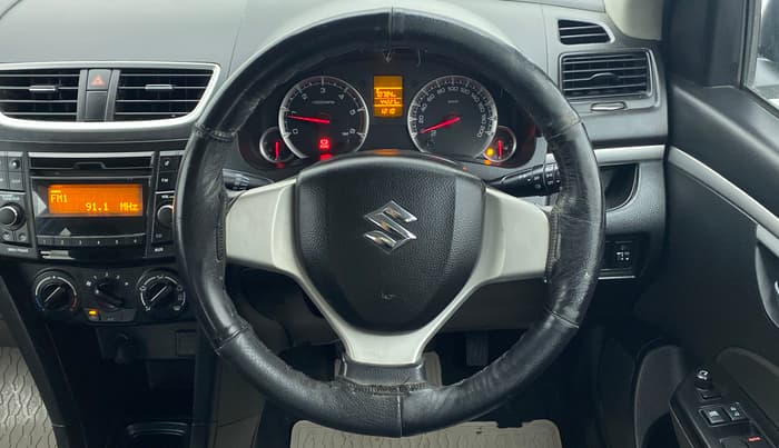 2015 Maruti Swift VDI ABS, Diesel, Manual, 44,227 km, Steering Wheel Close Up