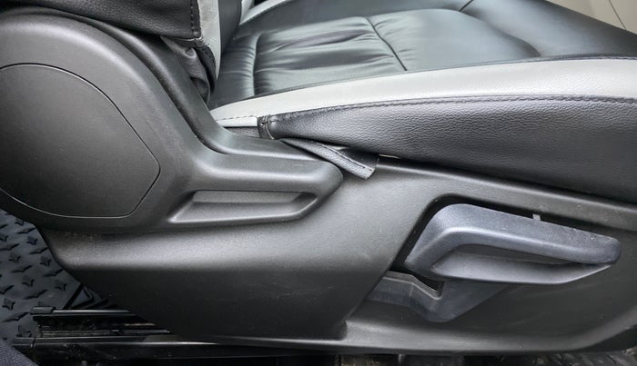 2021 Tata NEXON XZ+ SUNROOF 1.2 RTN, Petrol, Manual, 5,314 km, Driver Side Adjustment Panel