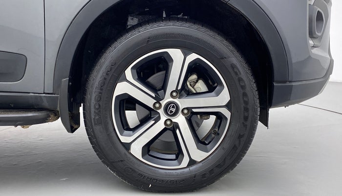 2021 Tata NEXON XZ+ SUNROOF 1.2 RTN, Petrol, Manual, 5,314 km, Right Front Wheel