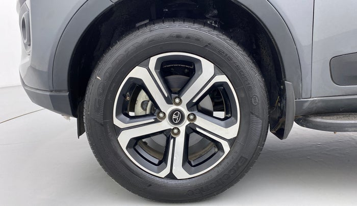 2021 Tata NEXON XZ+ SUNROOF 1.2 RTN, Petrol, Manual, 5,314 km, Left Front Wheel