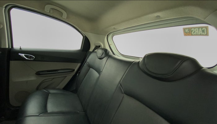 2019 Tata Tiago XZ DIESEL, Diesel, Manual, 29,229 km, Right Side Rear Door Cabin