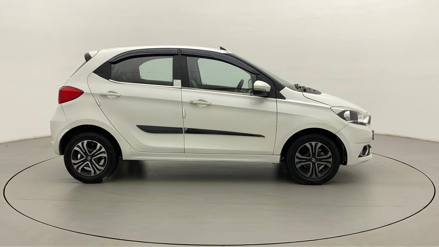 2019 Tata Tiago XZ DIESEL, Diesel, Manual, 29,229 km, Right Side View