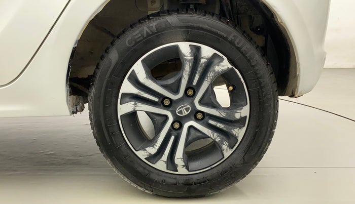 2019 Tata Tiago XZ DIESEL, Diesel, Manual, 29,229 km, Left Rear Wheel