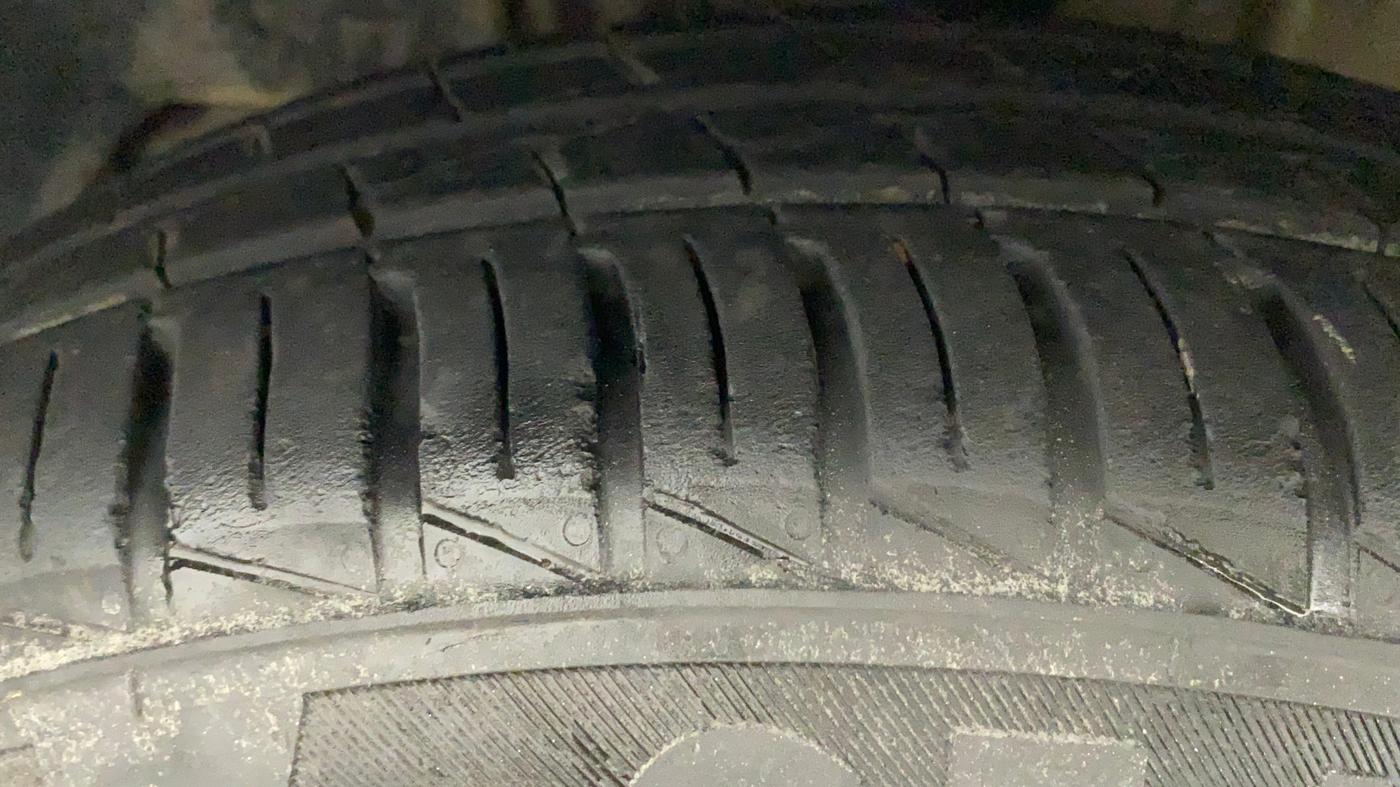 2019 Tata Tiago XZ DIESEL, Diesel, Manual, 29,229 km, Left Front Tyre Tread