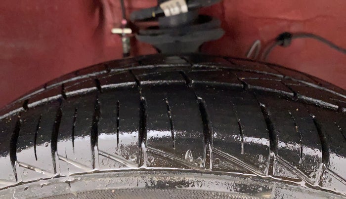 2022 Maruti Alto LXI O, Petrol, Manual, 3,503 km, Right Front Tyre Tread