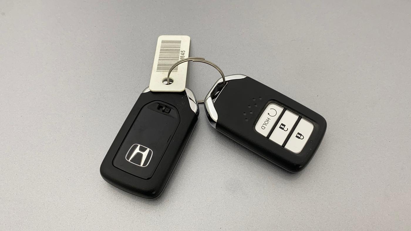 2023 Honda ELEVATE VX CVT, Petrol, Automatic, 48,923 km, Key Close Up